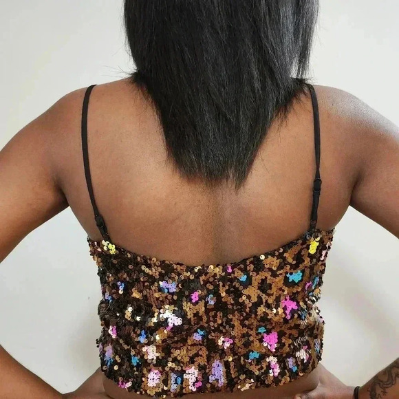 Cosmopolitan-Sequin midriff top - Picture 2 of 4